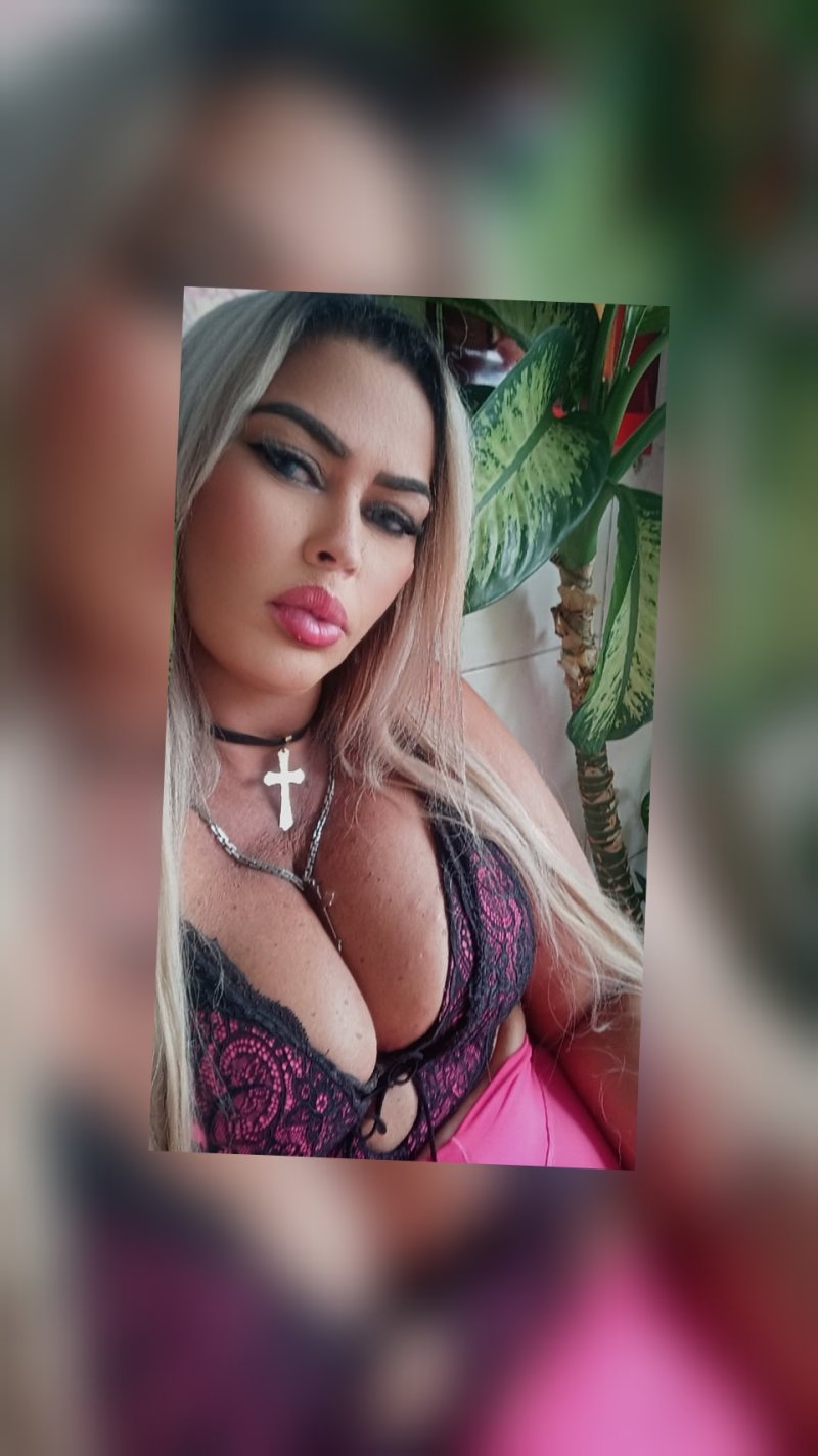 Foto de Mikaella Dominatrix